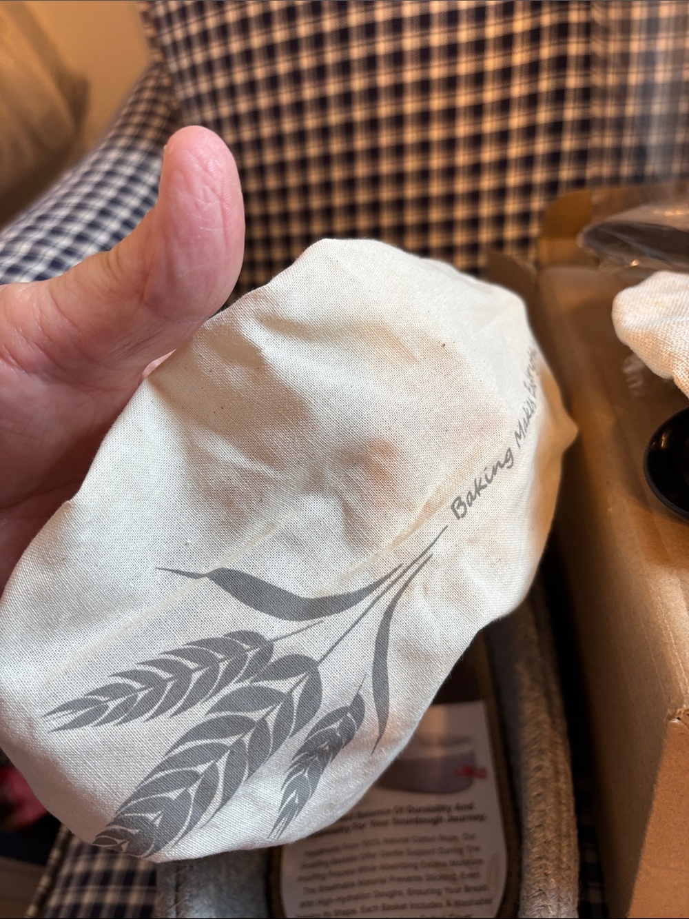 Sourdough starter kit with Cotton proofing Basket - Picture 6 of 8